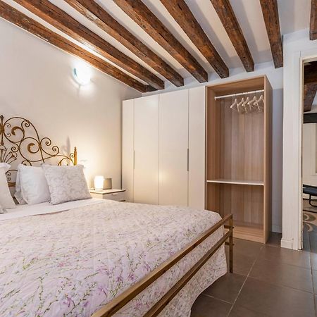 San Giacomo Pied-A-Terre House By Wonderful Italy Венеція Екстер'єр фото