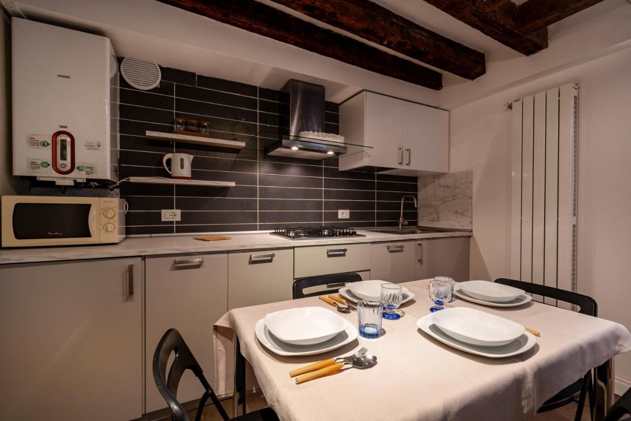 San Giacomo Pied-A-Terre House By Wonderful Italy Венеція Екстер'єр фото